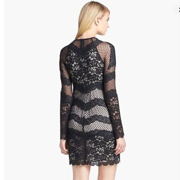 EXCELLENT SEXY Lace long sleeve dress DVF - Picture 5 of 6